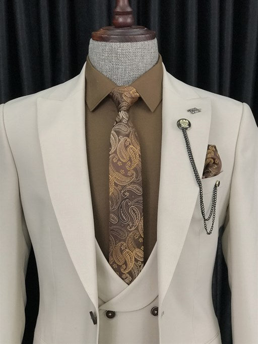 GOLDEN BEIGE 2 PIECE SUIT